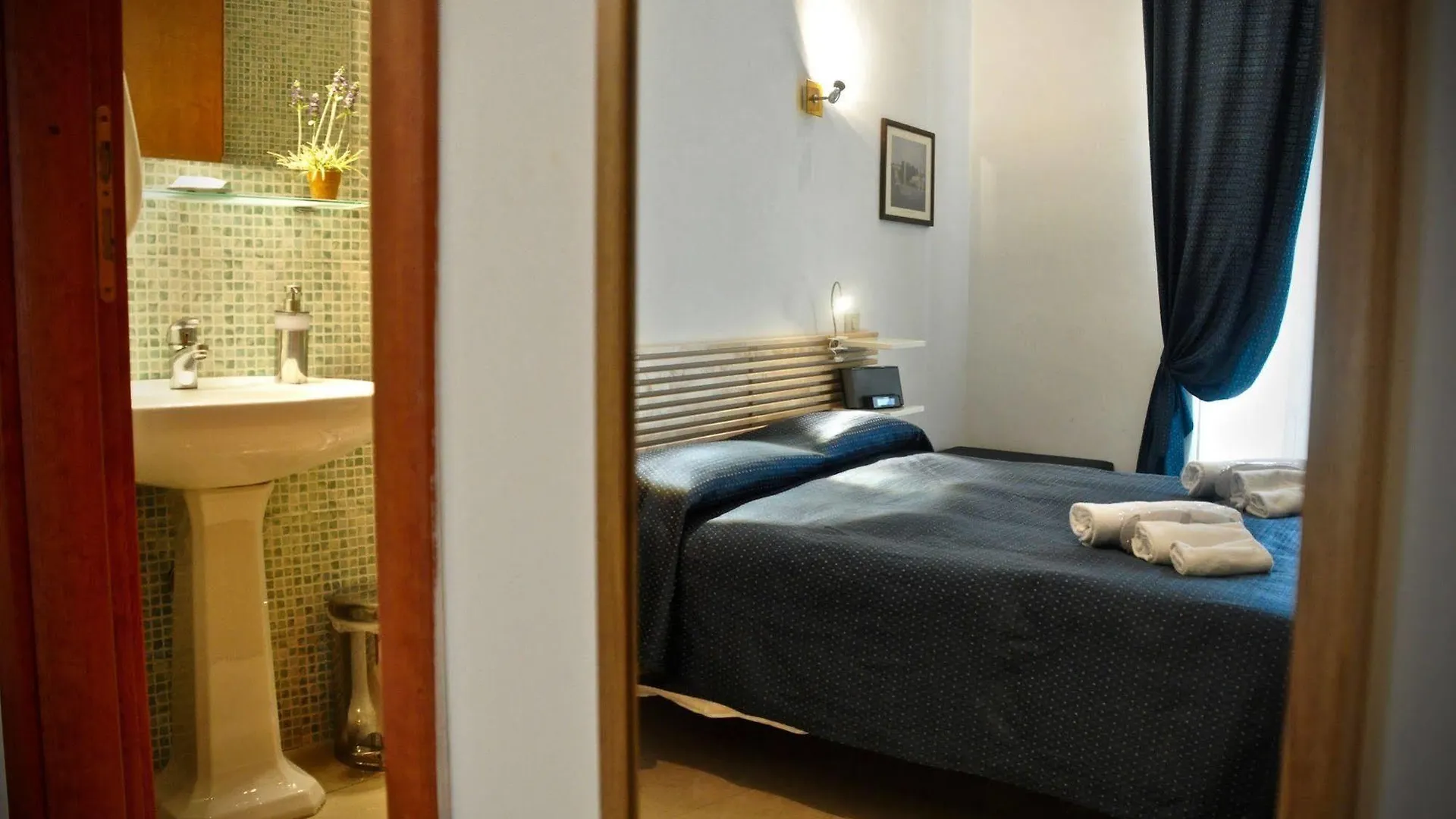 Babuino 127 Rooms Rome Guest house