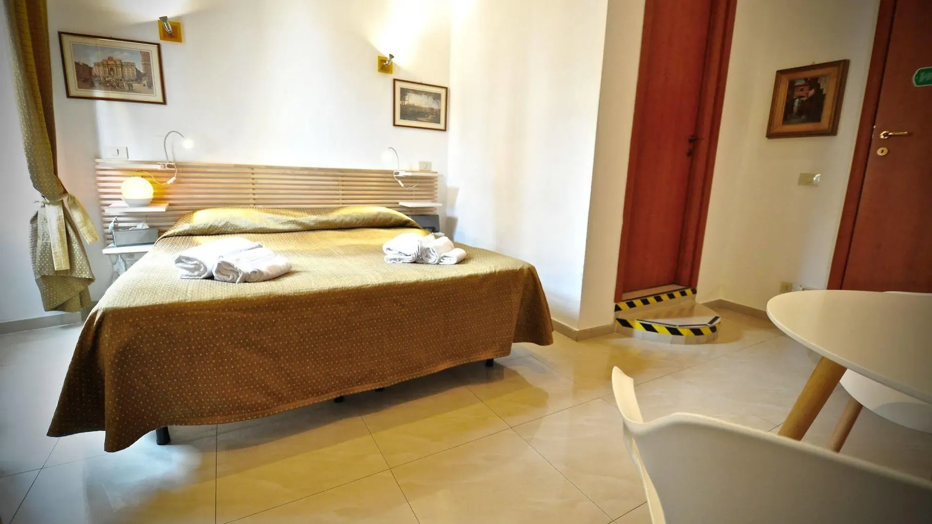 ** Pensionat Babuino 127 Rooms Rom Italien