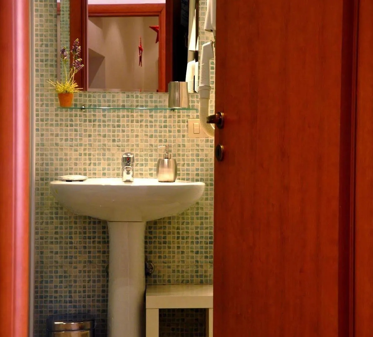 Babuino 127 Rooms Rome Italy