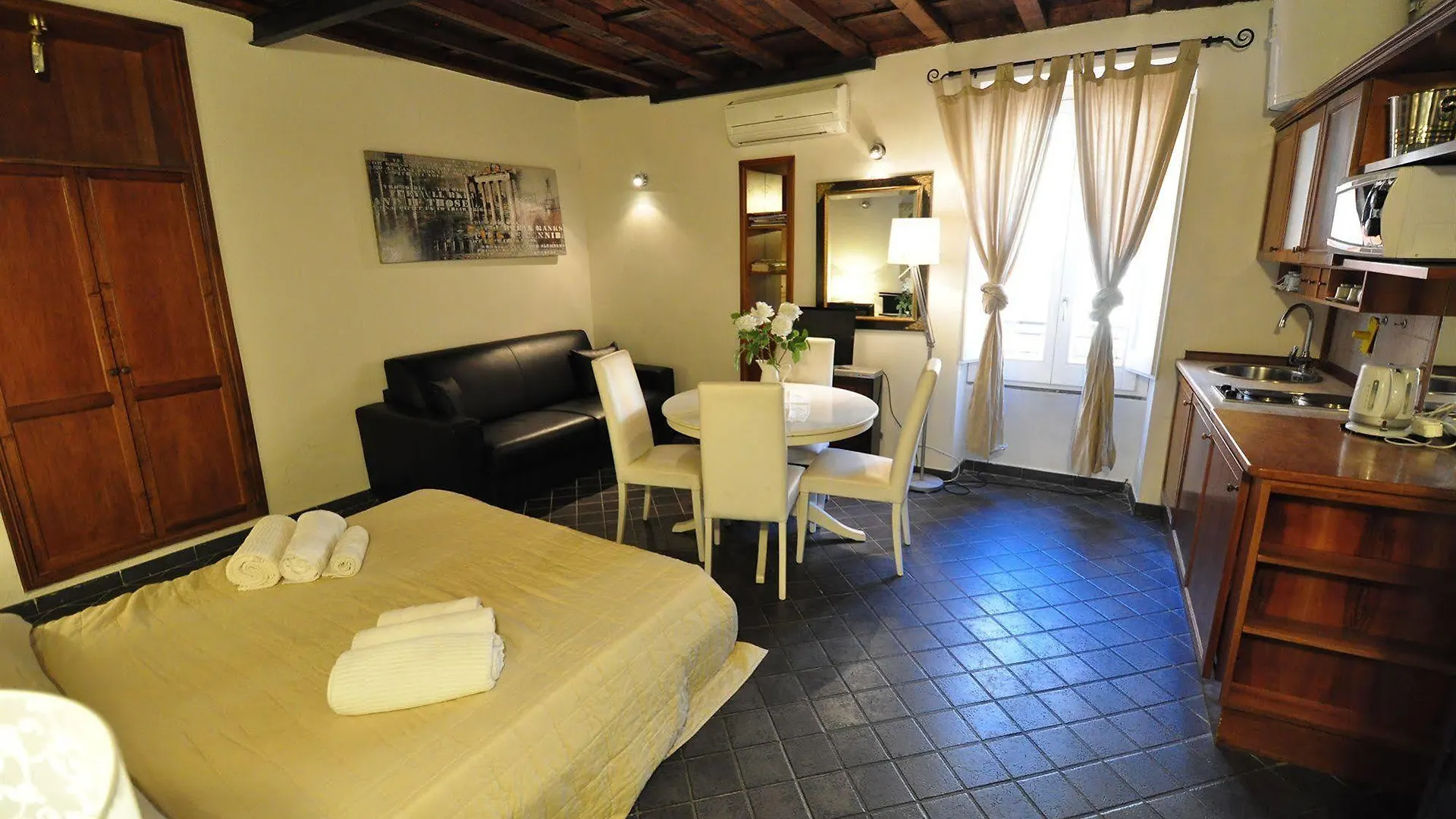 Babuino 127 Rooms Rome